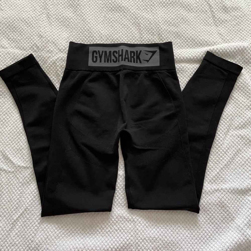 Gymshark high waisted Flex Leggings in Black/Charcoal grey